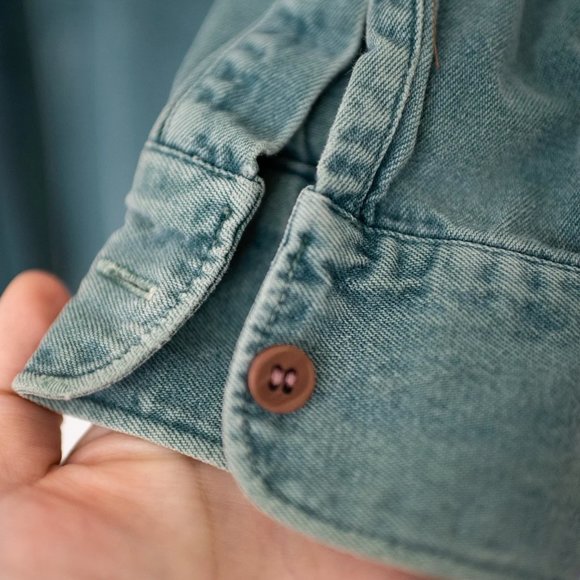 Vintage 100% cotton Banana Republic Adventure Outfitters Shirt. - Picture 3 of 5